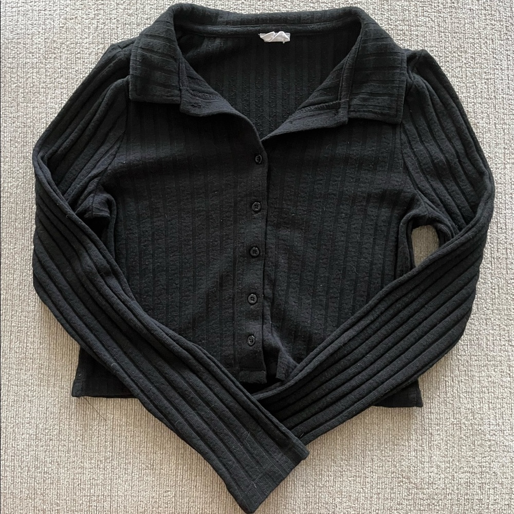 Black crop top size S